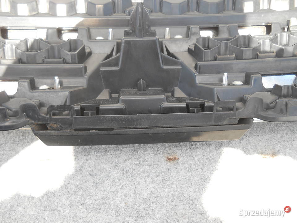 ATRAPA GRILL MITSUBISHI ECLIPSE CROSS 7450B072 Siechnice sprzedam