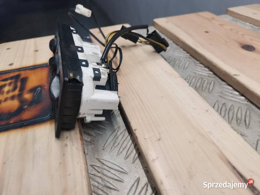 Panel kontrolny klimatyzacji Massey Ferguson Wilkowo