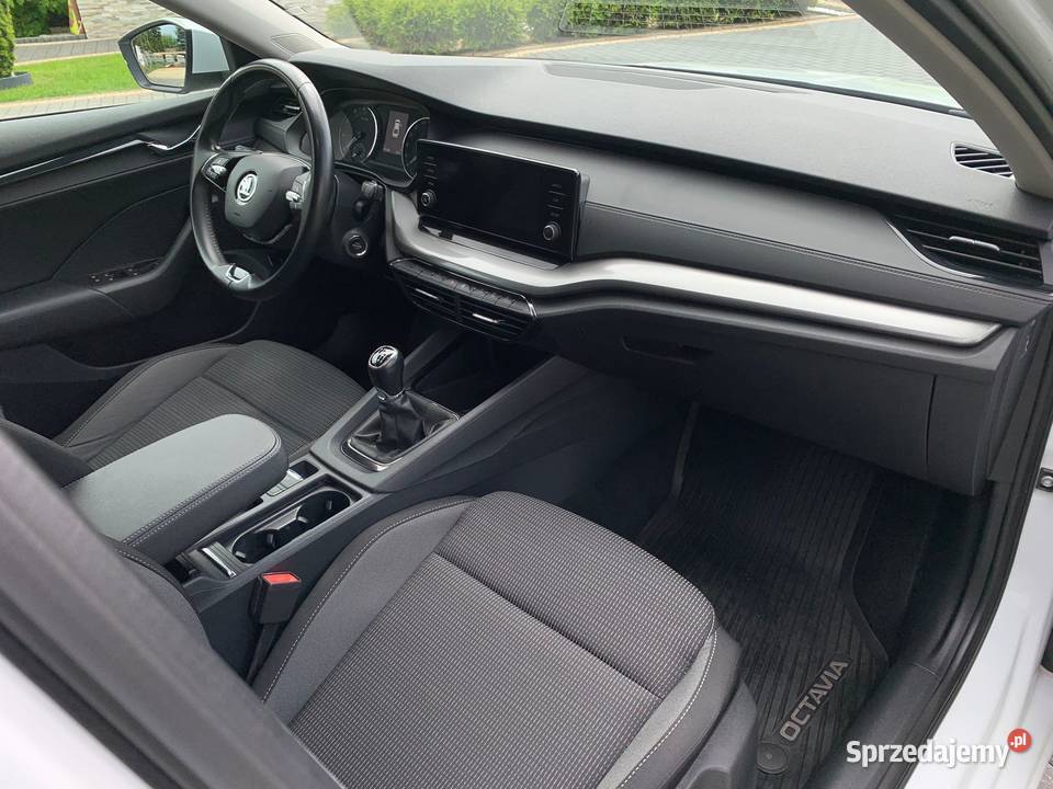 Skoda Octavia Salon Polska Bezwypadkowy 2021 Jaworzno sprzedam