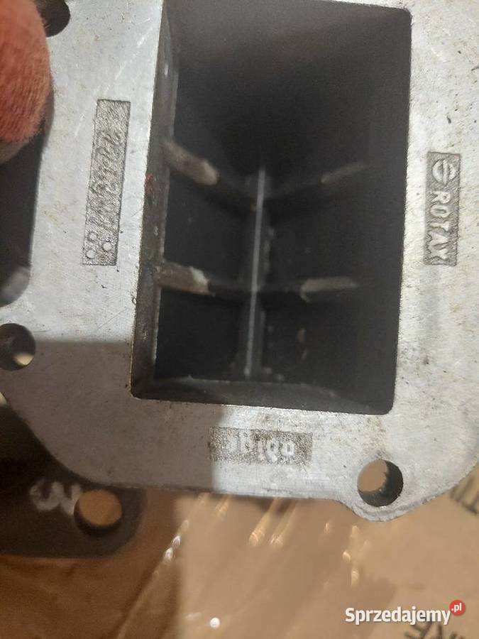 Aprilia pegaso 125 zawór membranowy rotax 123 dolnośląskie Jelenia Góra sprzedam