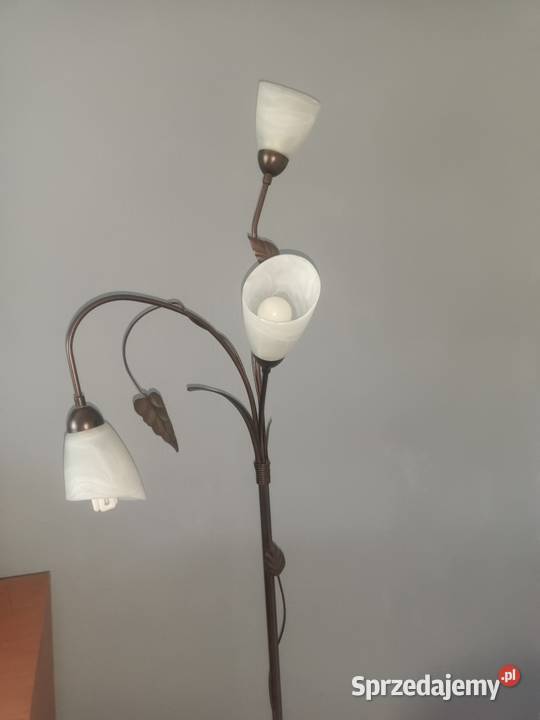 Lampa podłogowa Kielce