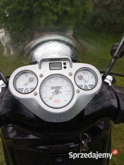 Sprzedam skuter Aprilia 150cm3