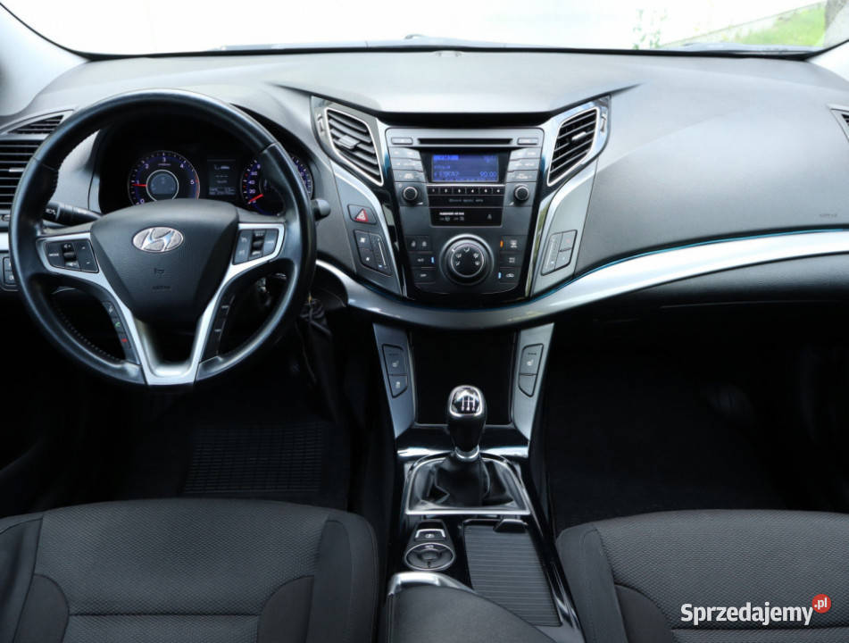 Hyundai i40 17 CRDI relingi dachowe Piaseczno
