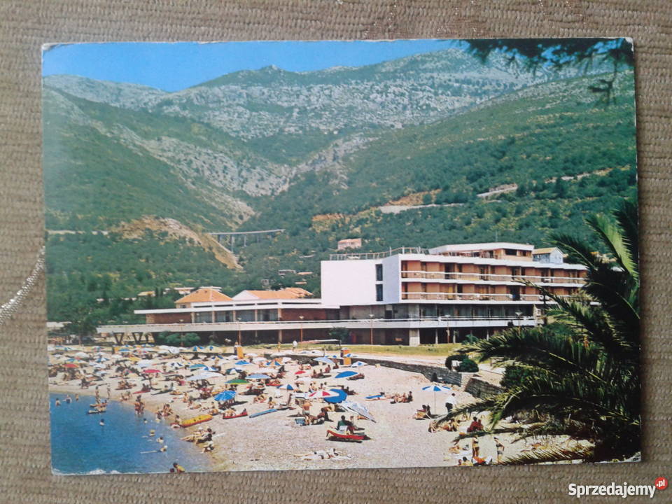 PETROVAC NA MORU WIDOK NA HOTEL I PLAŻE W lubelskie