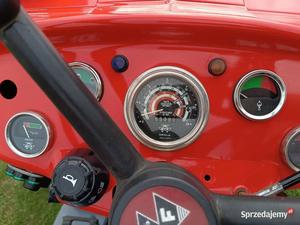 Massey Ferguson 158 zarejestrowany Massey Ferguson Chlewice