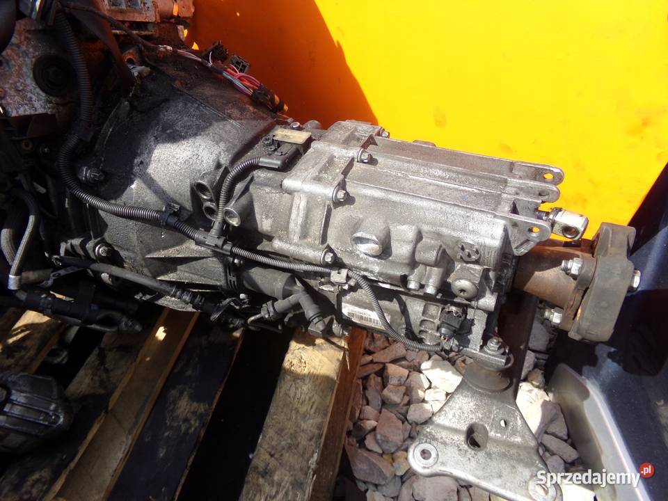 BMW E90 20 D EURO 5 11r 143 skrzynia biegow 6 Suków