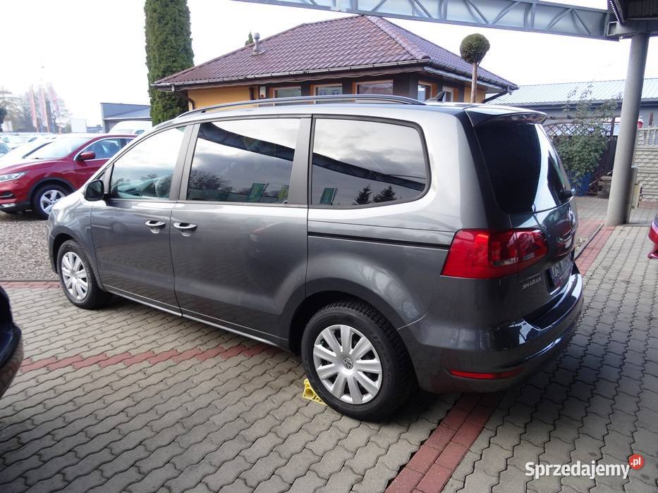 VOLKSWAGEN SHARAN garażowany