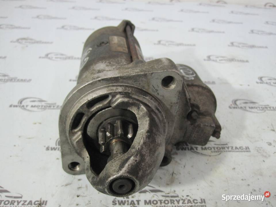 BMW E83 X3 25 M54B25 256S5 rozrusznik 63223537