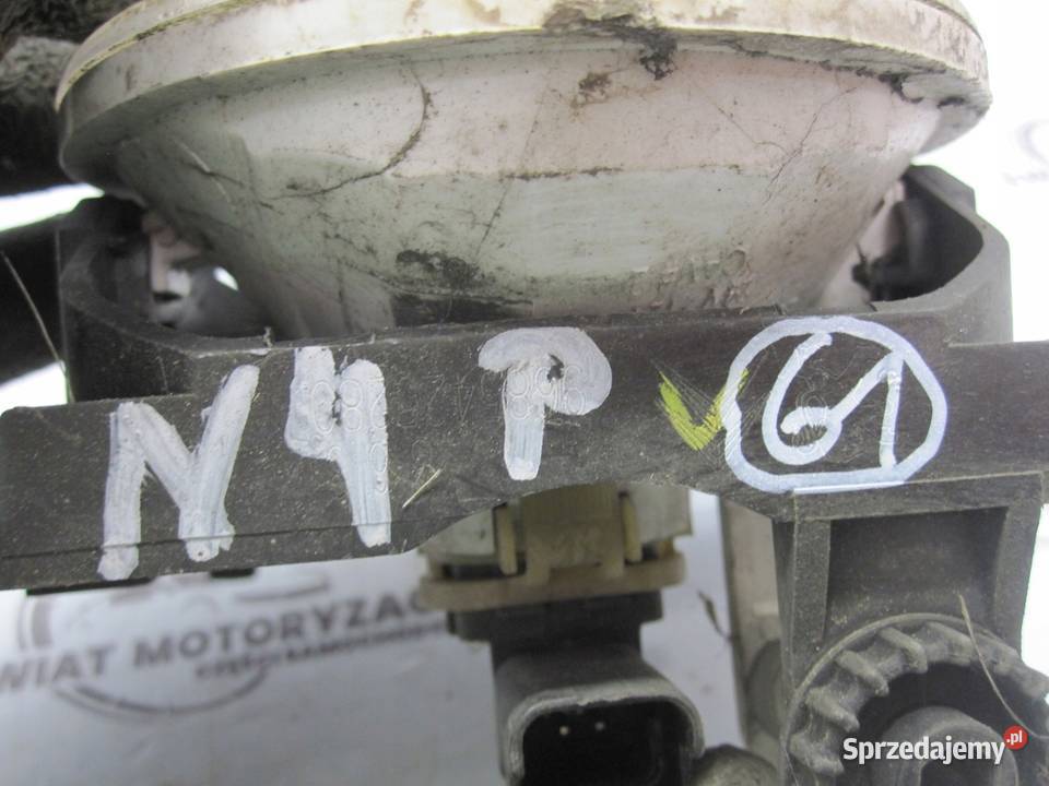 PEUGEOT 3008 I LIFT 16r halogen prawy E40219272 osobowe Światła do jazdy dziennej DRL