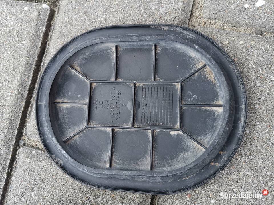 Zaślepka przednia nadkola do Audi a6 c6 0511 osobowe