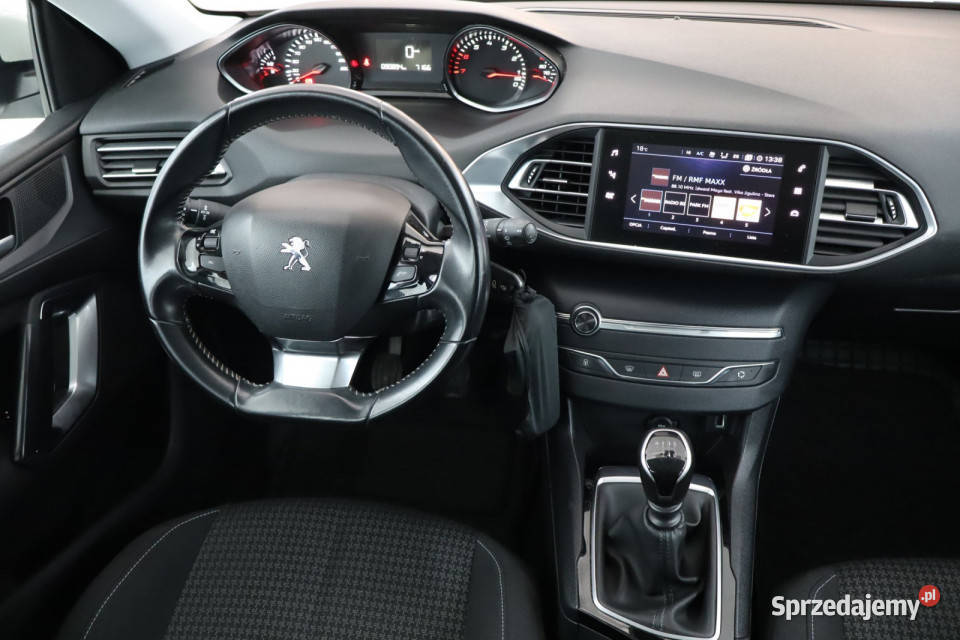 Peugeot 308 12 PureTech tempomat Zabrze sprzedam