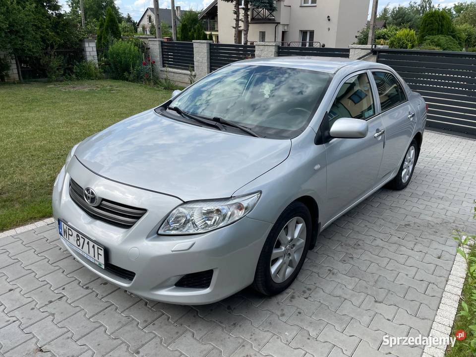 Toyota Corolla 16 LPG dużo nowych części salon manualna Motoryzacja Płock