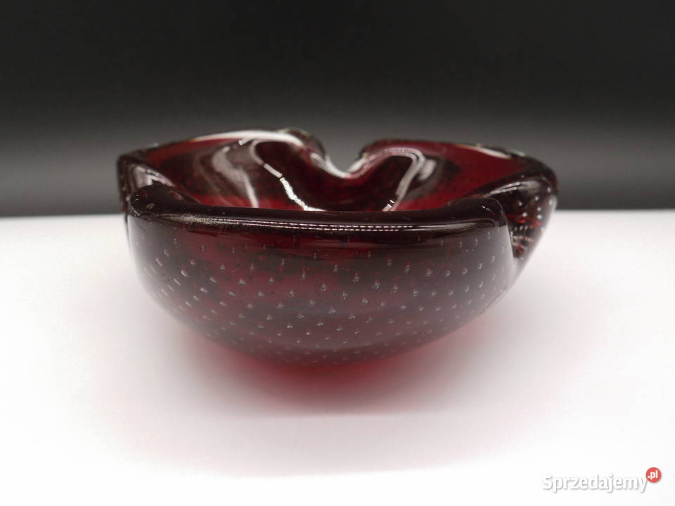 Popielniczka rubinowa Murano Bubble Włochy lata Raszków