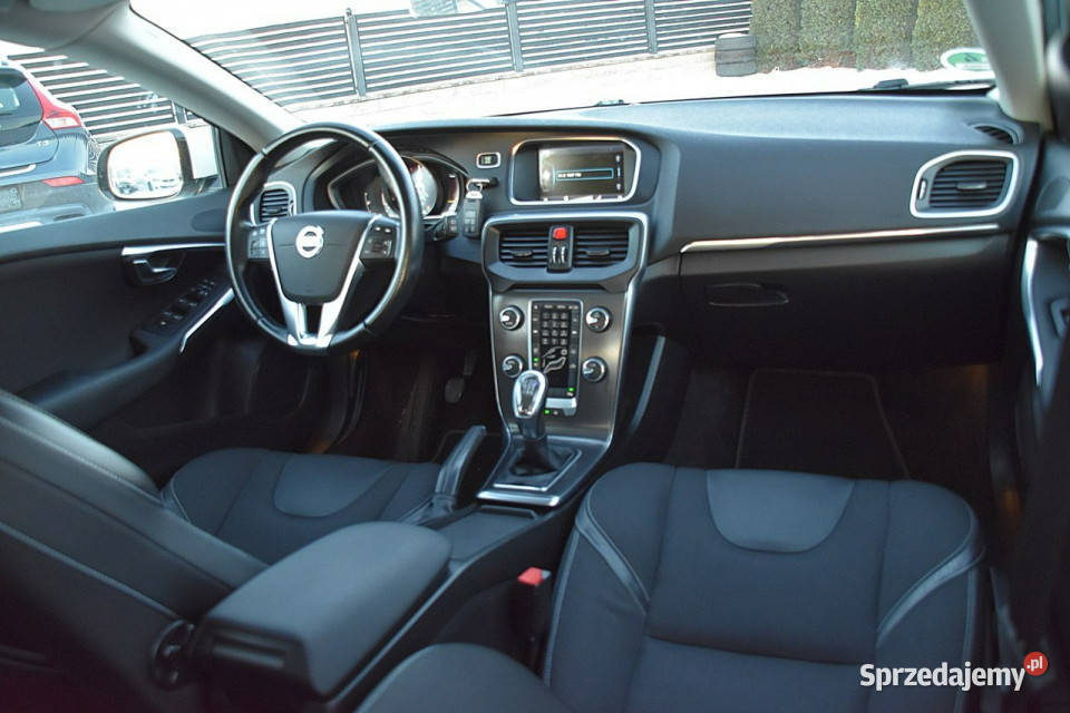 Volvo V40 16D2 116 Pół Skóra Led Navi Kamera mazowieckie Nowe Kucice