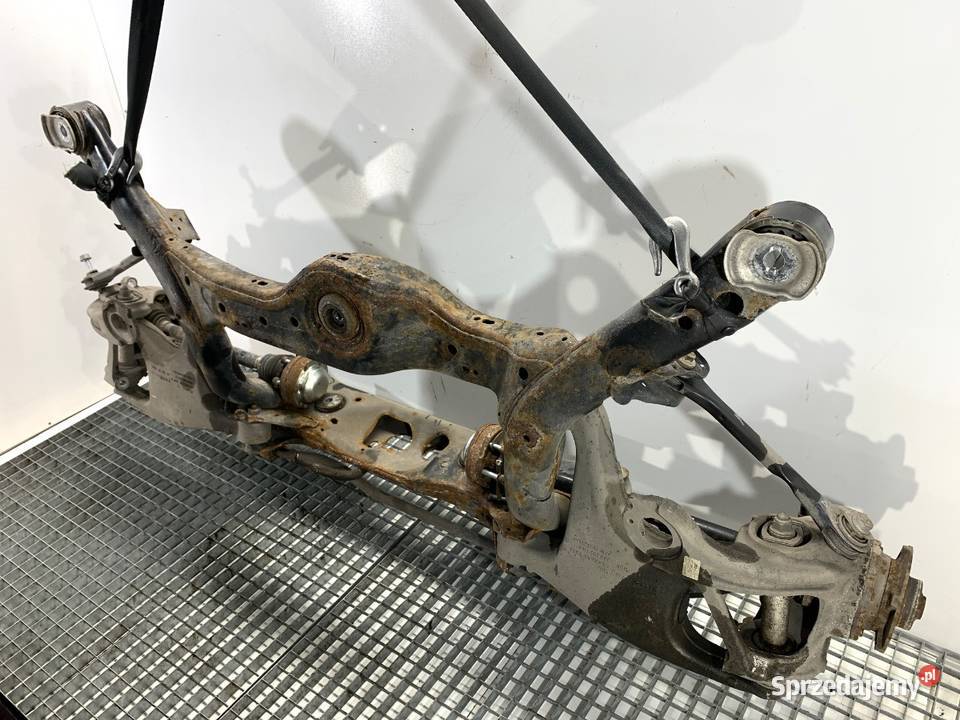 BELKA TYŁ AUDI A6 C7 Kombi 1118 TYLNA