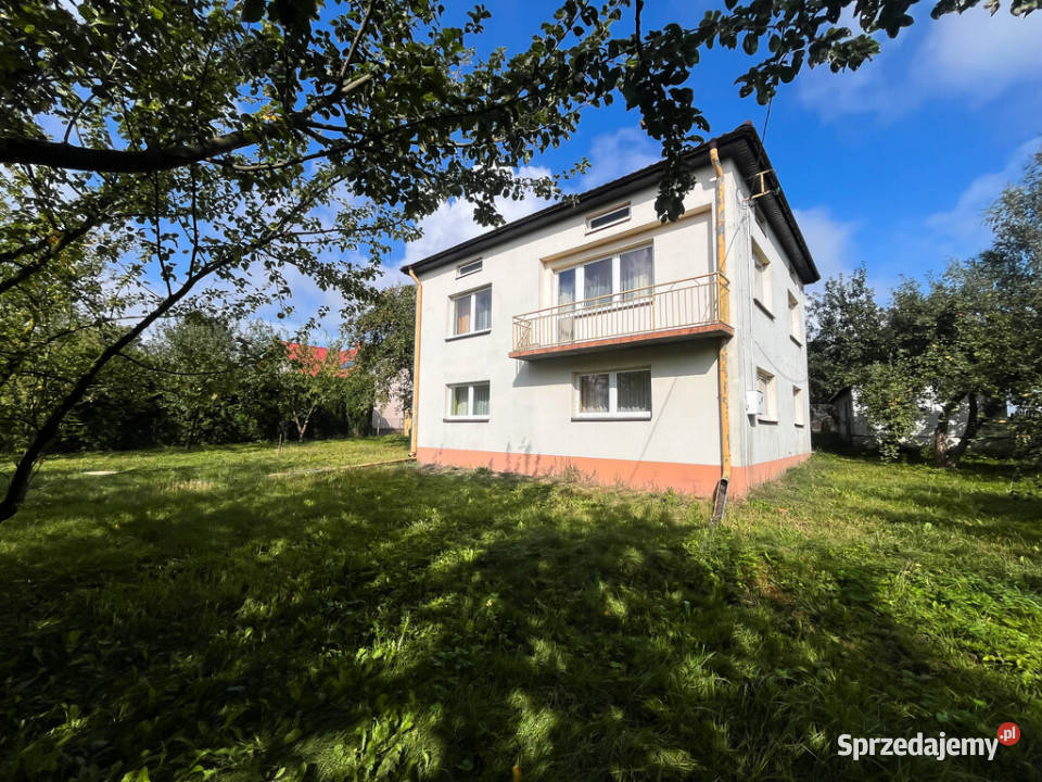 Przestronny dom 131m2 działka 2982m2 Gołoszyce asfalt