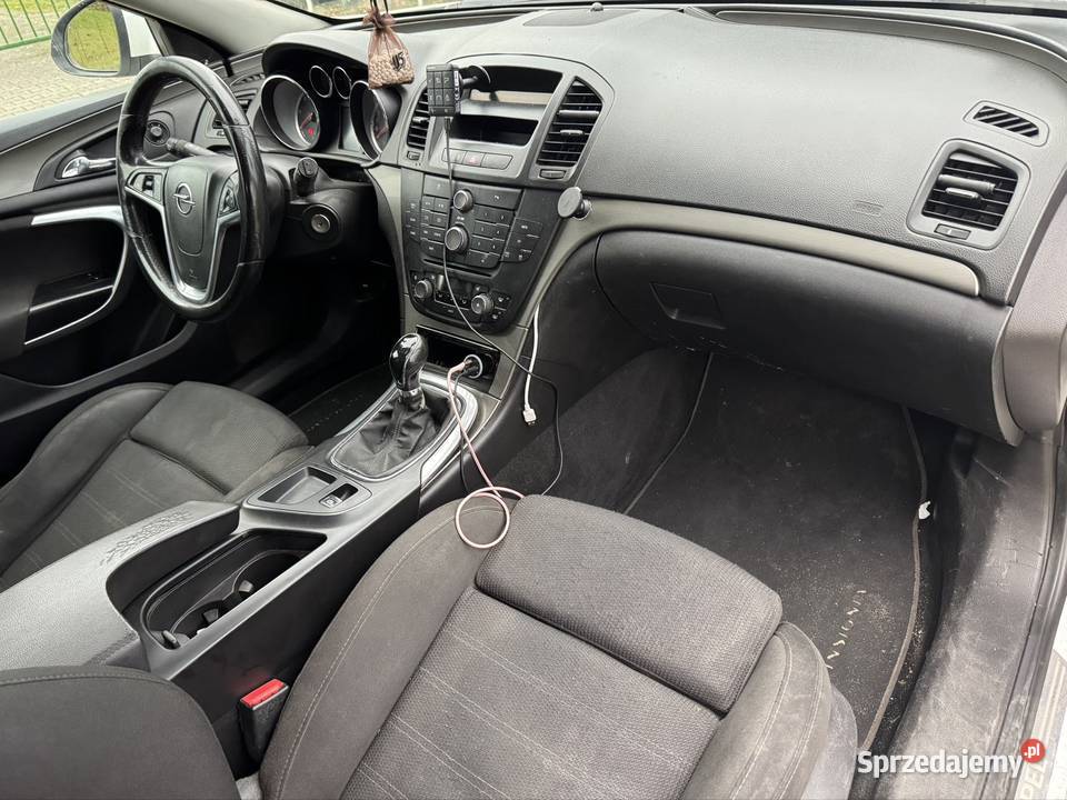 Opel insygnia 20 diesel kombi Kombi Białogard sprzedam