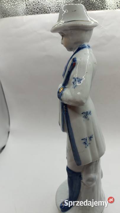 Figurka porcelanowa mężczyzna z lutnią Zamość sprzedam