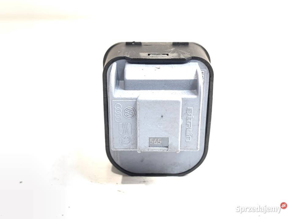 PRZEŁĄCZNIK REGULACJI LUSTEREK SKODA OCTAVIA IV