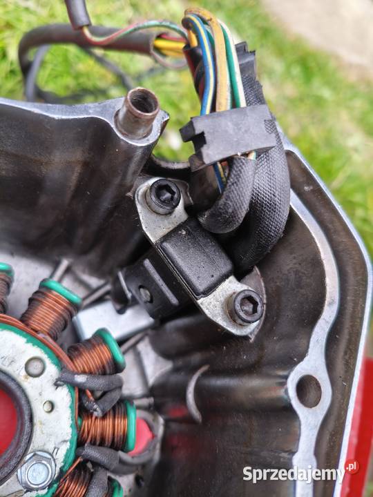 Jinlun Texan JL12511 125cc Twin JL244FMI silnik