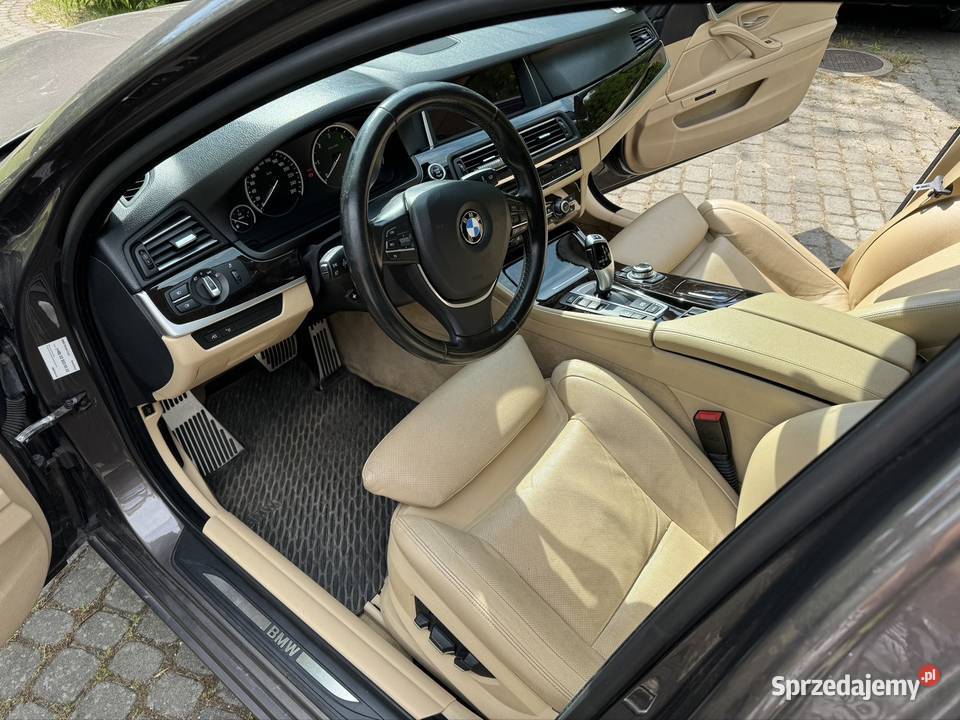 BMW F10 525d xDrive 218 Automat Polski salon światła przeciwmgielne lubelskie Lublin