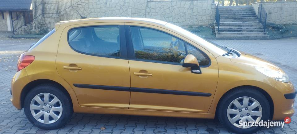 Peugeot 207 14 5d małopolskie