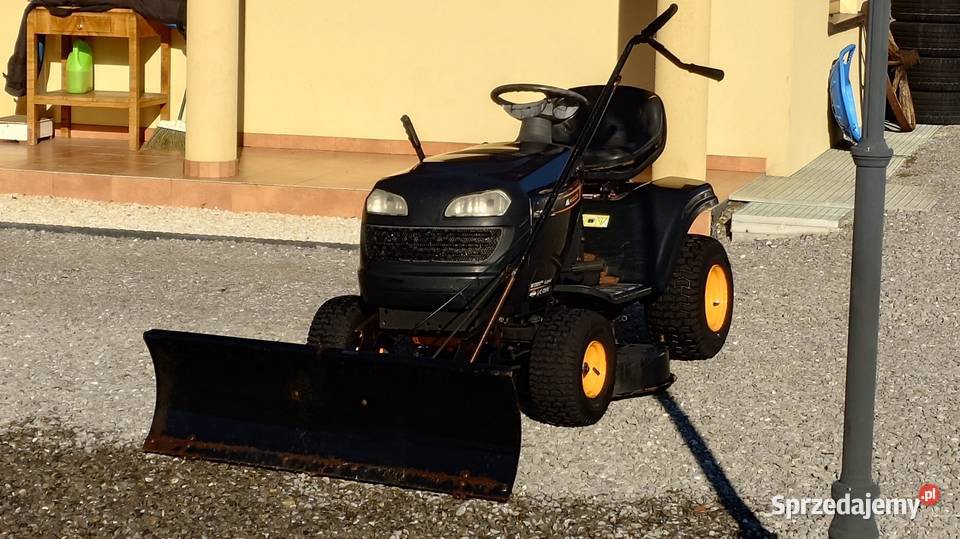 Traktorek ogrodowy McCulloch 135 HP BS pług Grodziec
