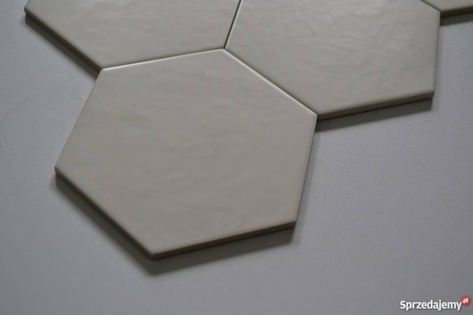 Hexagonal Design Biało czarne mat płytki Equipe wewnętrzne Zakopane