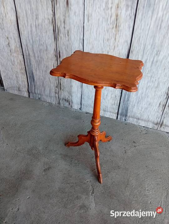 stolik drewniany 317 Byczyna