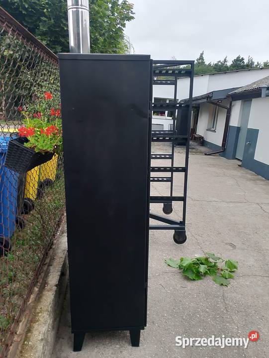 Wędzarnia metalowa ogrodowa