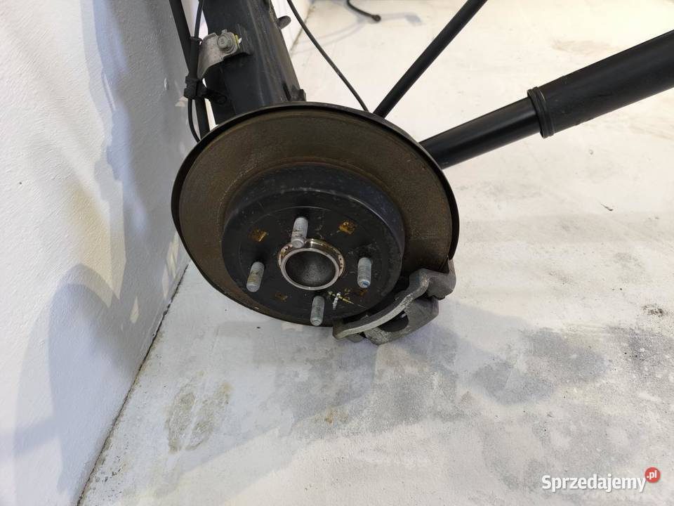 BELKA OŚ ZAWIESZENIA TYŁ HYUNDAI BAYON osobowe