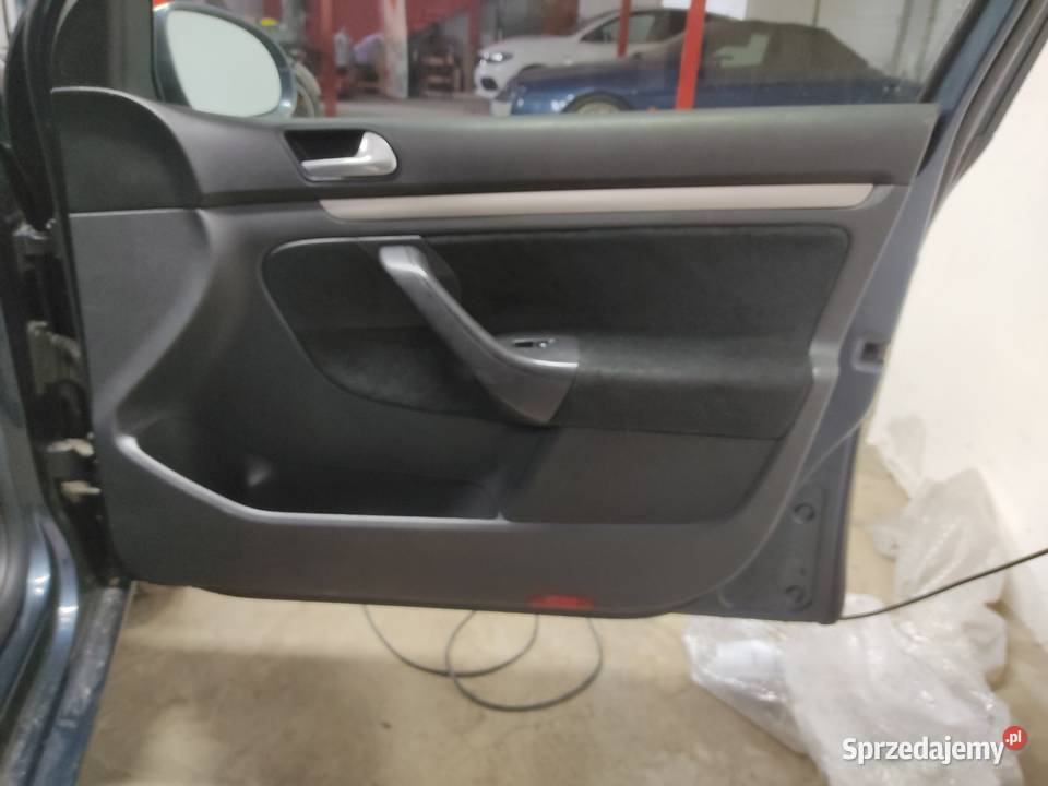 Wymiana podsufitki materiałowych obić boczków Księżpol