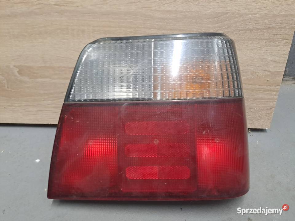 Oryginalna prawa lampa tylna FSO Polonez Caro mazowieckie Warszawa