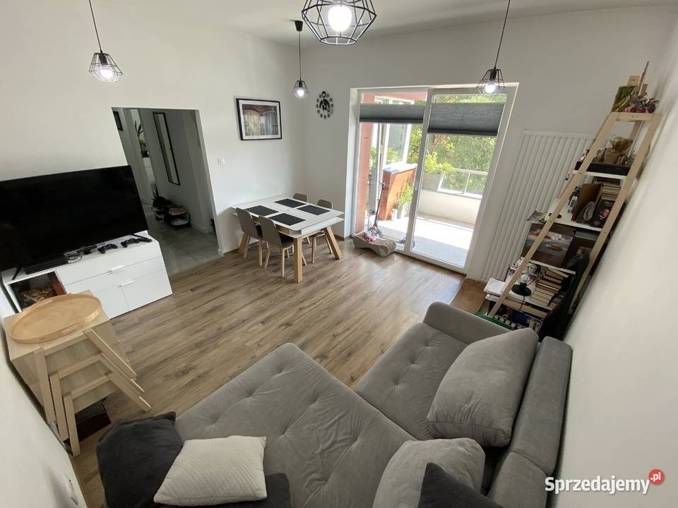 Wynajmę apartament 3 pokojowy   Osiedle Leśna 2 warmińsko-mazurskie Olsztyn sprzedam