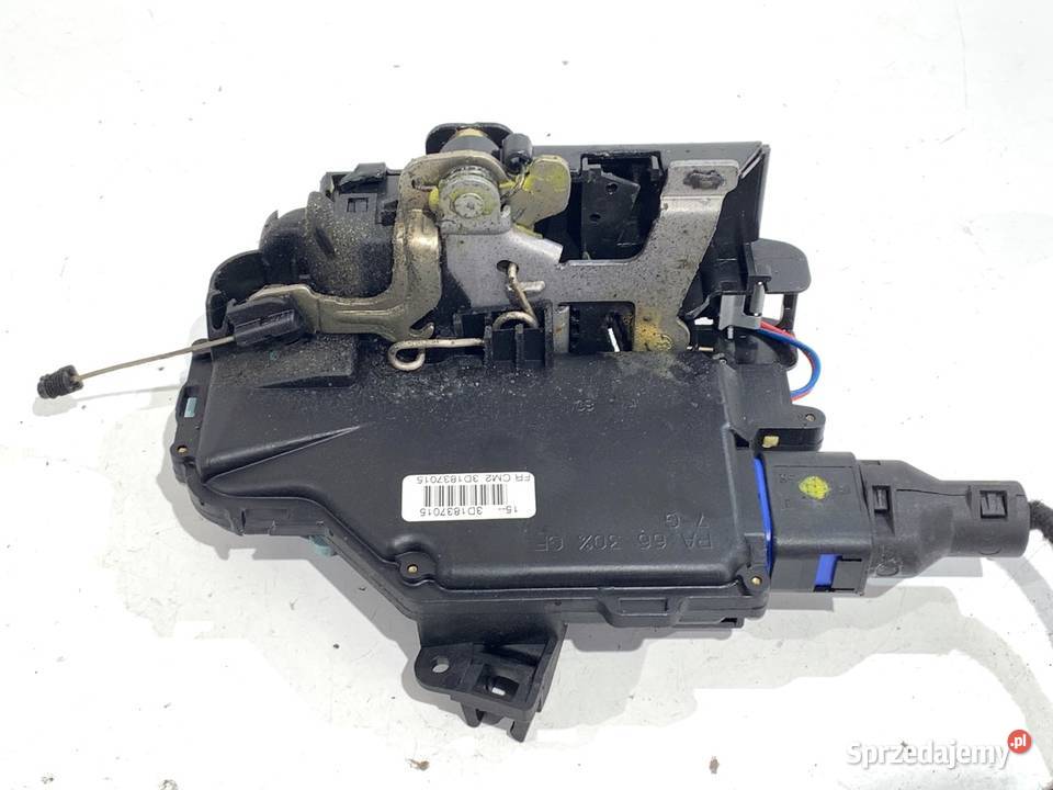 ZAMEK DRZWI LEWY PRZÓD VW GOLF V Hatchback