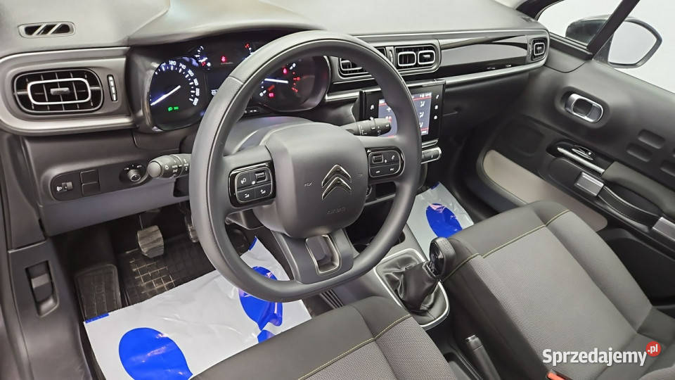 Citroen C3 12 PureTech Shine Z Polskiego Salonu benzyna Warszawa