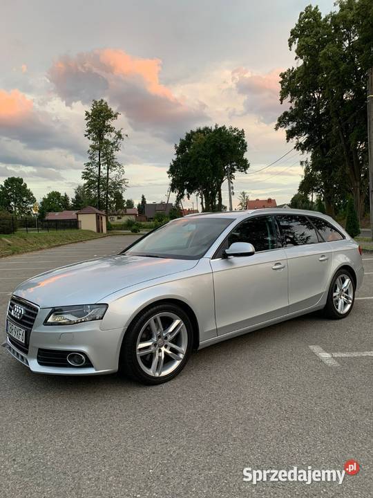 Audi A4 B8 Kombi 20 tdi 120 2010r diesel