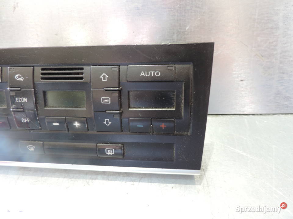 PANEL NAWIEWU KLIMATYZACJI AUDI A4 B6 8E0820043 Rok produkcji 2001 małopolskie