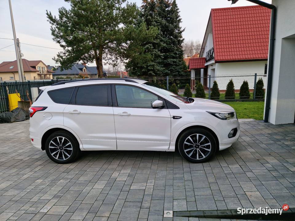 Piękny Ford Kuga ST LINE 20 DIESEL AUTOMAT W ESP Żyrardów