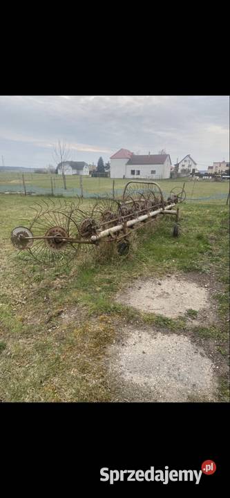 Pająk do siana nieuszkodzony Maszyny rolnicze opolskie Stare Siołkowice