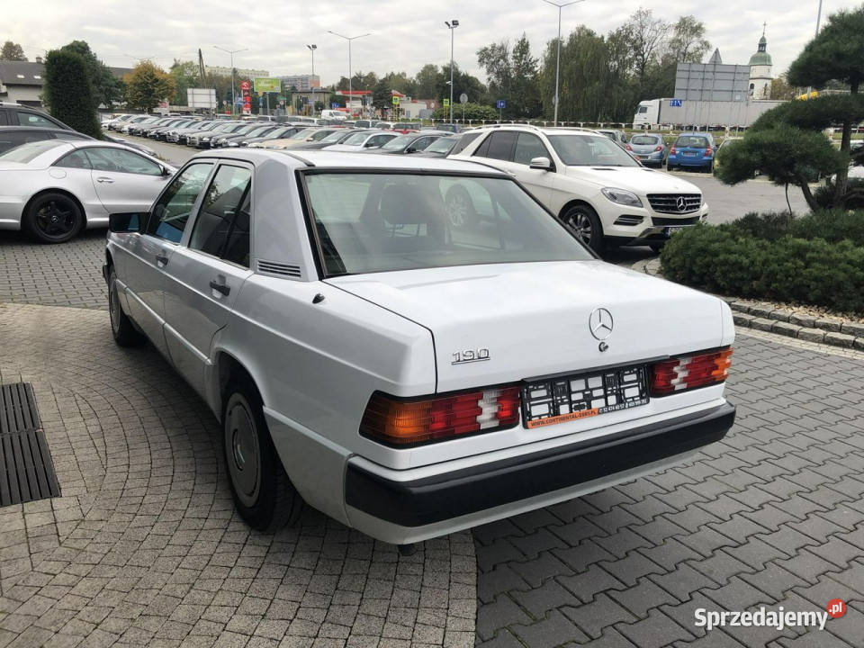 Mercedes W201 Klasykładnyzadbanypierwszy