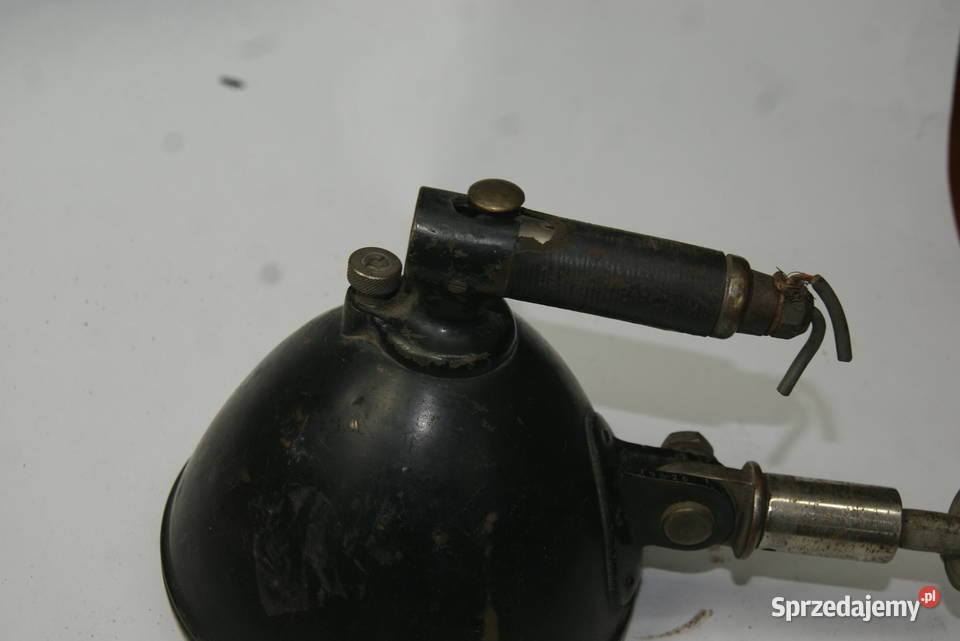 LAMPA GOERZ SZPERACZ MERCEDES FORD LATA 2040