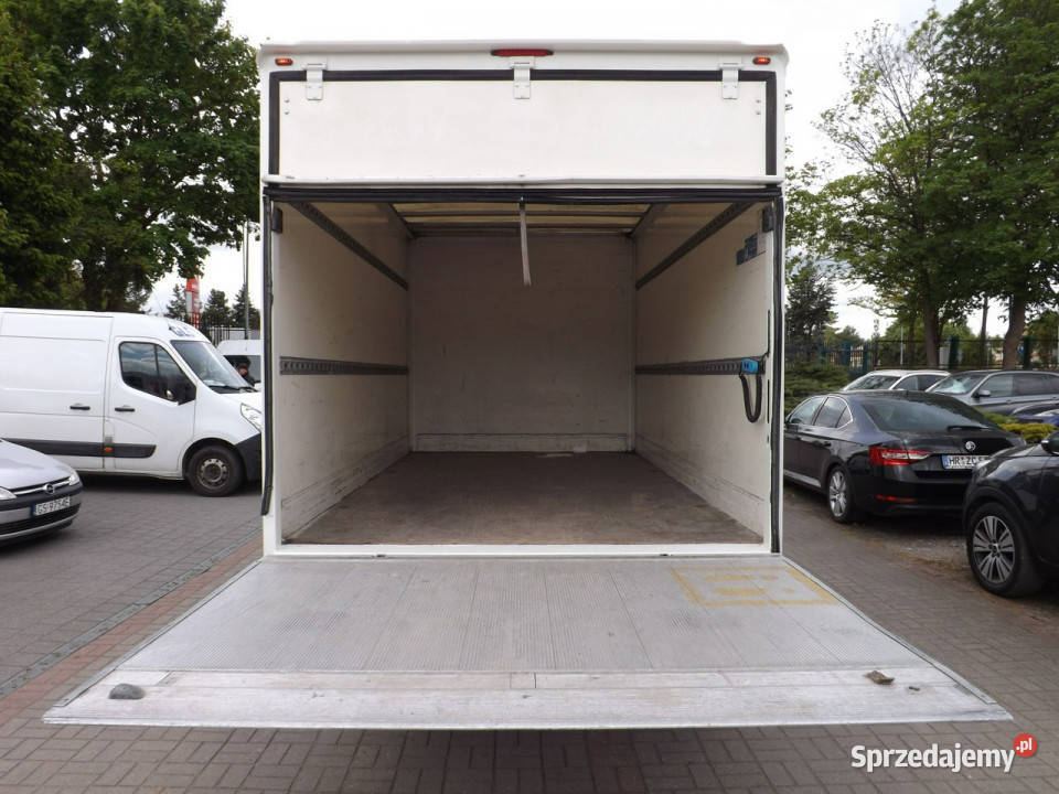 Volkswagen Crafter VOLKSWAGEN CRAFTER KONTENER Z biały Słupsk sprzedam