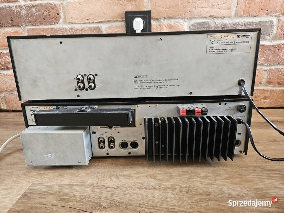 Amplituner Unitra At 9100 magnetofon M 9012 Warszawa sprzedam