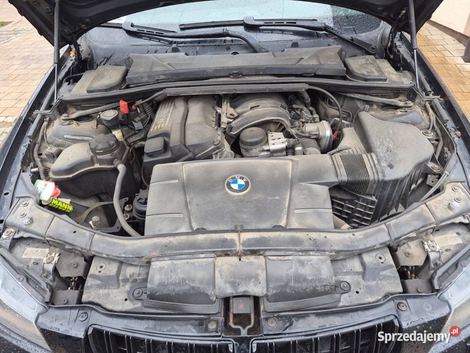 BMW E90 20 Benzyna Lekko uszkodzona Olsztyn
