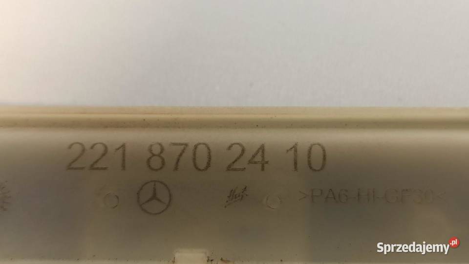 MERCEDES W212 KLAMKA KLAPY BAGAŻNIKA 2218702410 osobowe sprzedam