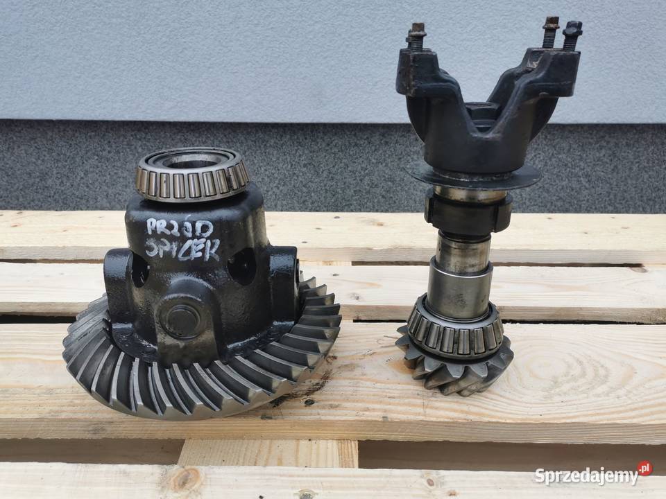 Mechanizm różnicowy Holland LM 5040 Spicer Wilkowo sprzedam