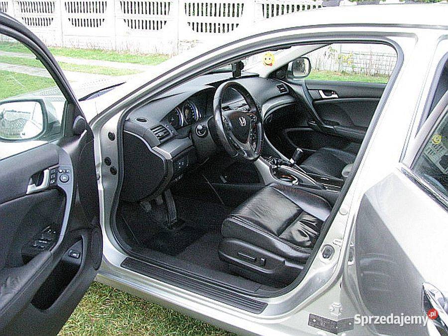 Fajna honda accord bogate wyposażenie hak koła Accord Kutno