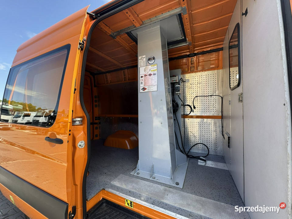 Mercedes Sprinter Zwyżka Podnośnik Koszowy Widełki