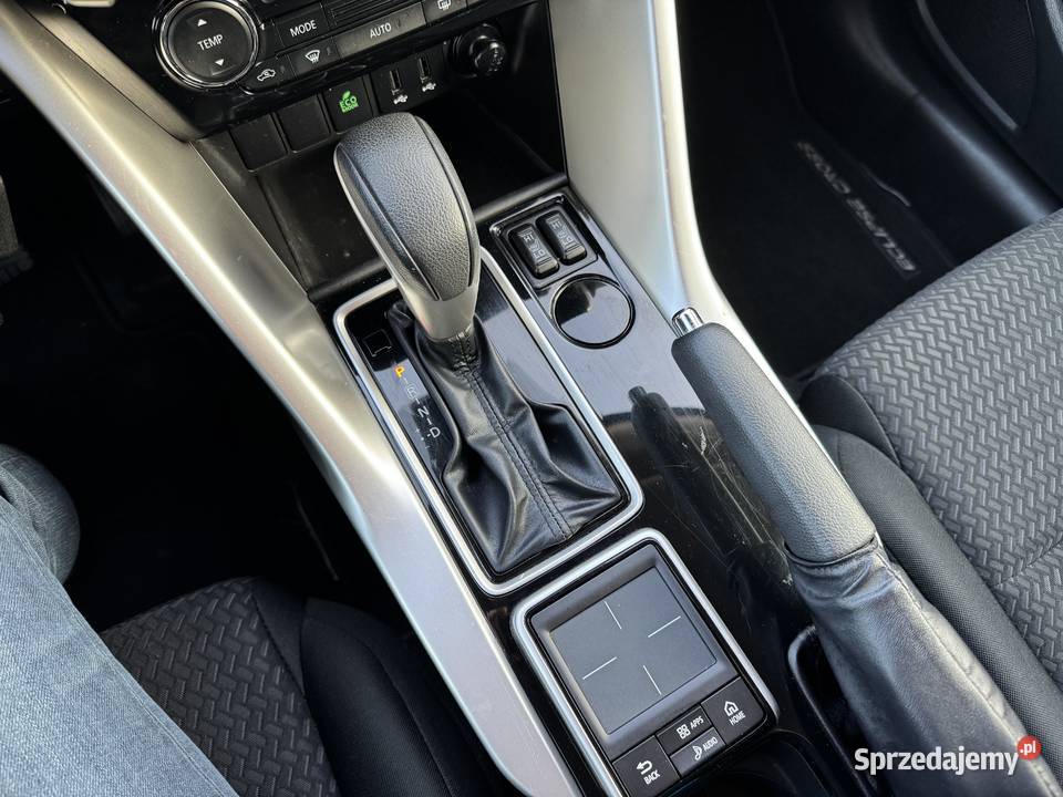 Mistubishi Eclipse Cross 15 BENZYNA Klimatronik 163KM Konin